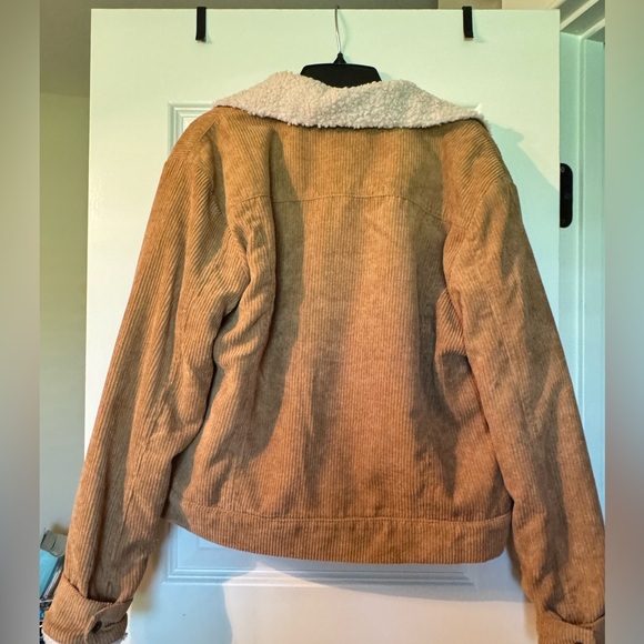 ✨ROOLEE JACKET - Picture 4 of 5